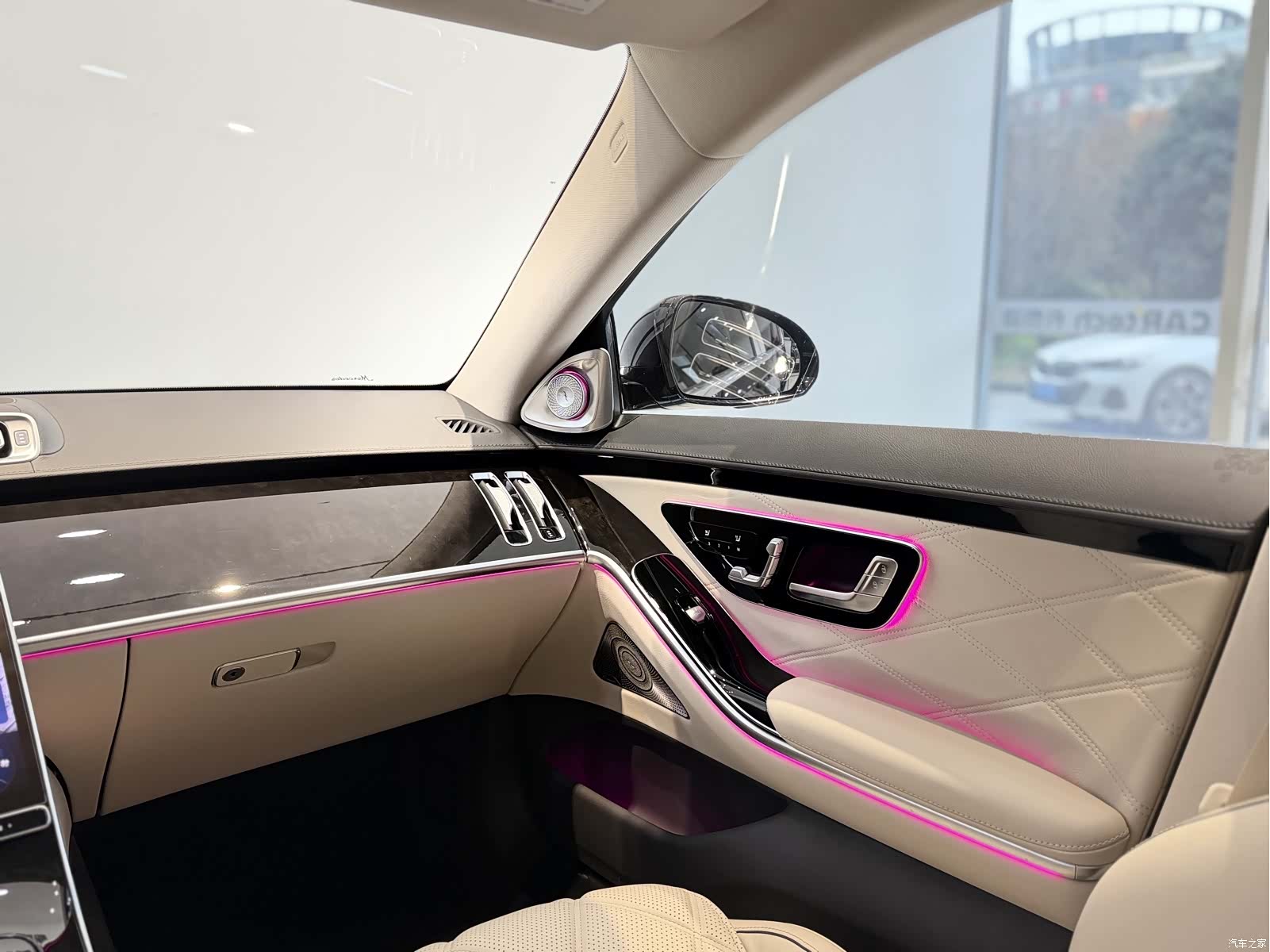 Maybach S-Class, 2023 8