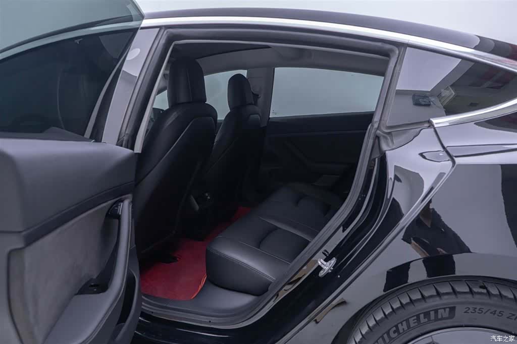 Tesla Model 3, 2020 19