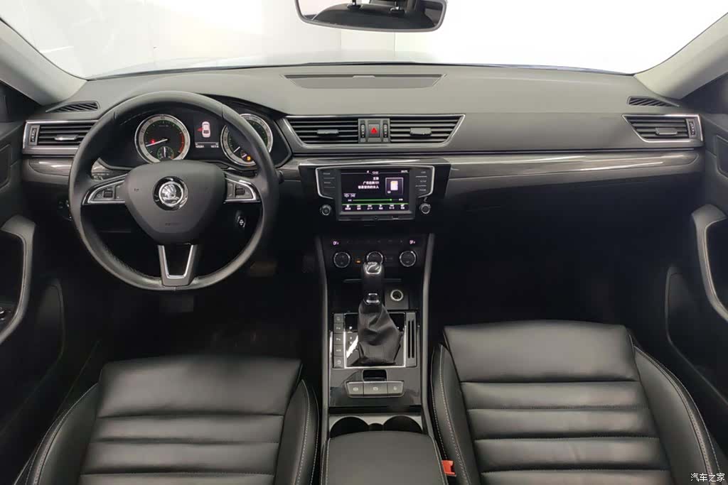 Skoda Superb, 2018 12