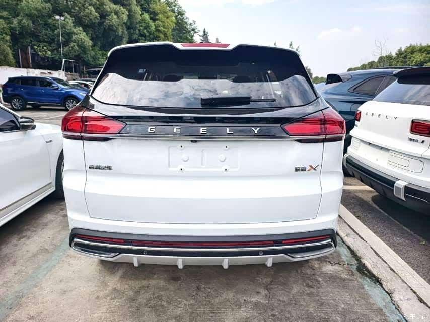 Geely Boyue, 2021 9