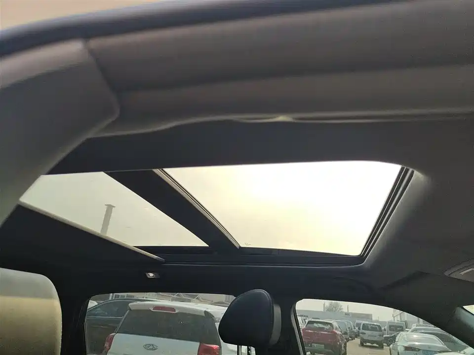 Honda UR-V Honda UR-V