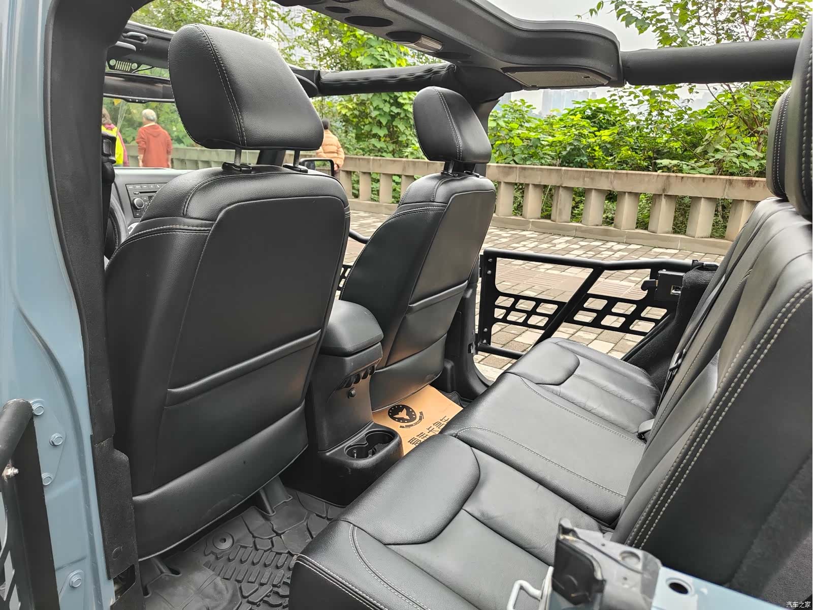 Jeep Wrangler, 2015 16