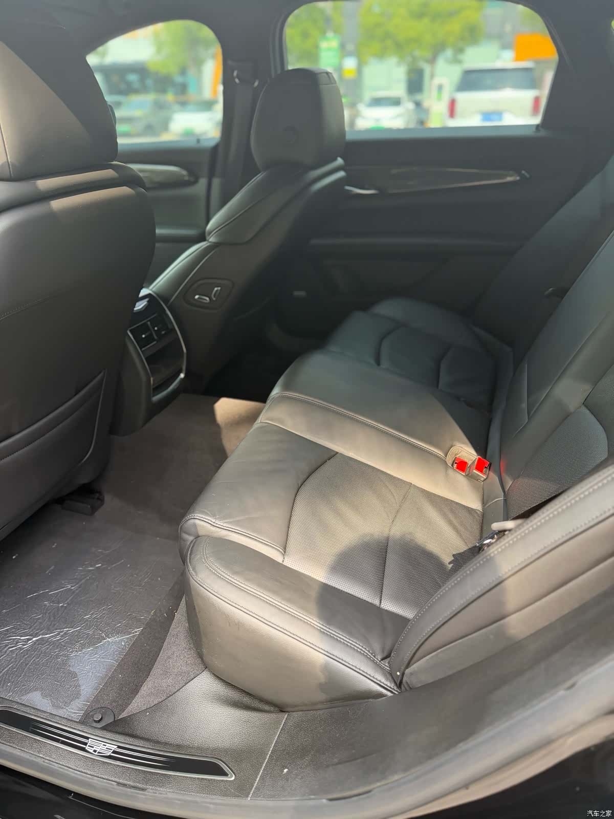 Cadillac CT6, 2016 12