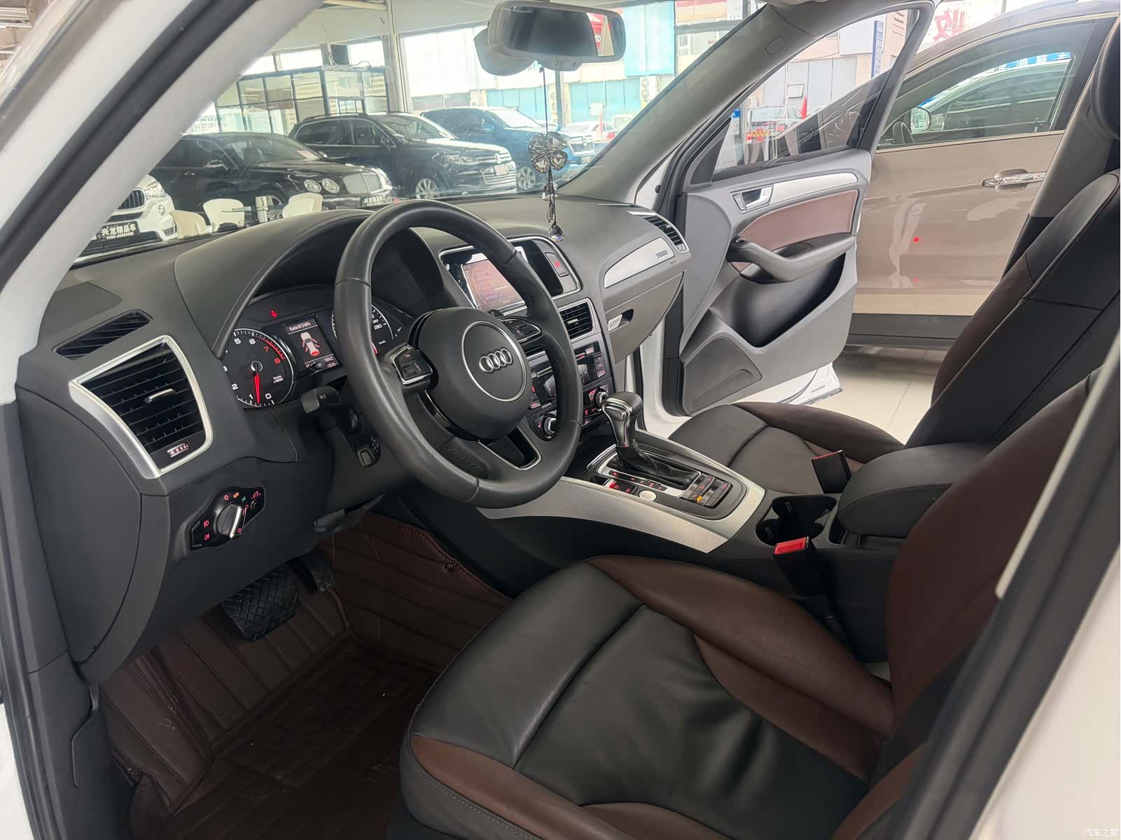 Audi Q5, 2018 7