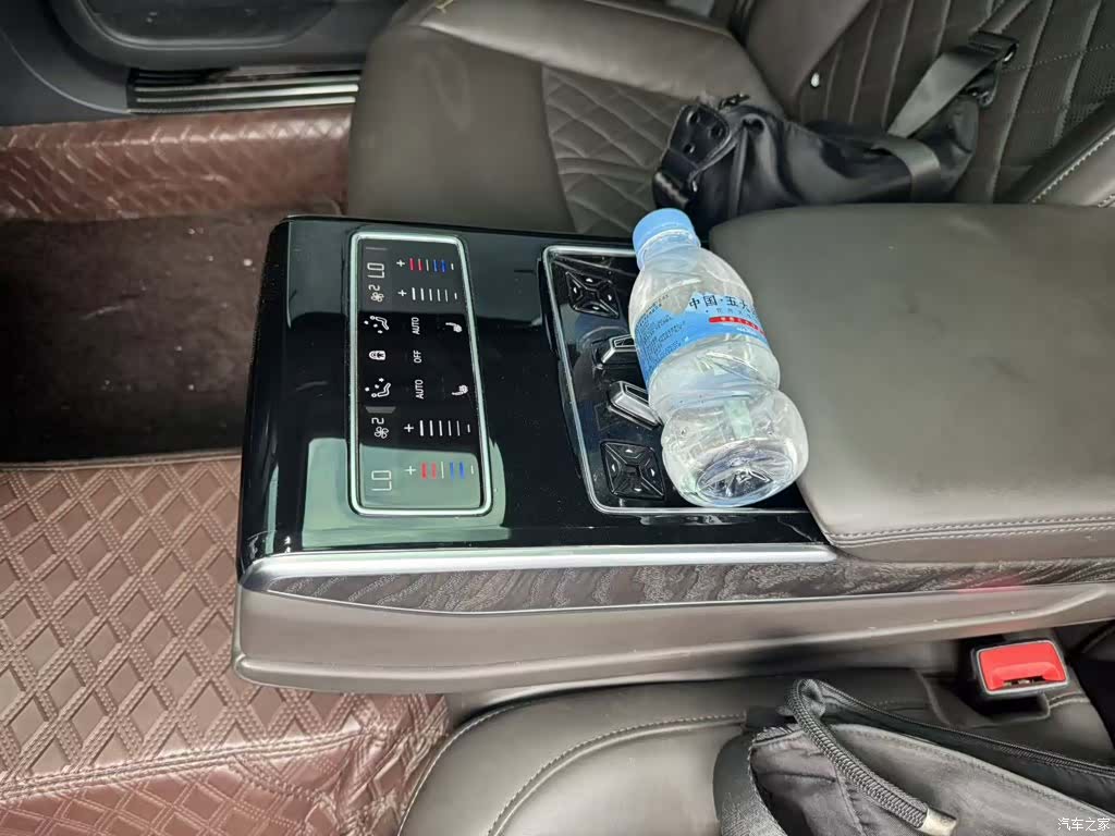 Audi A8L, 2021 8