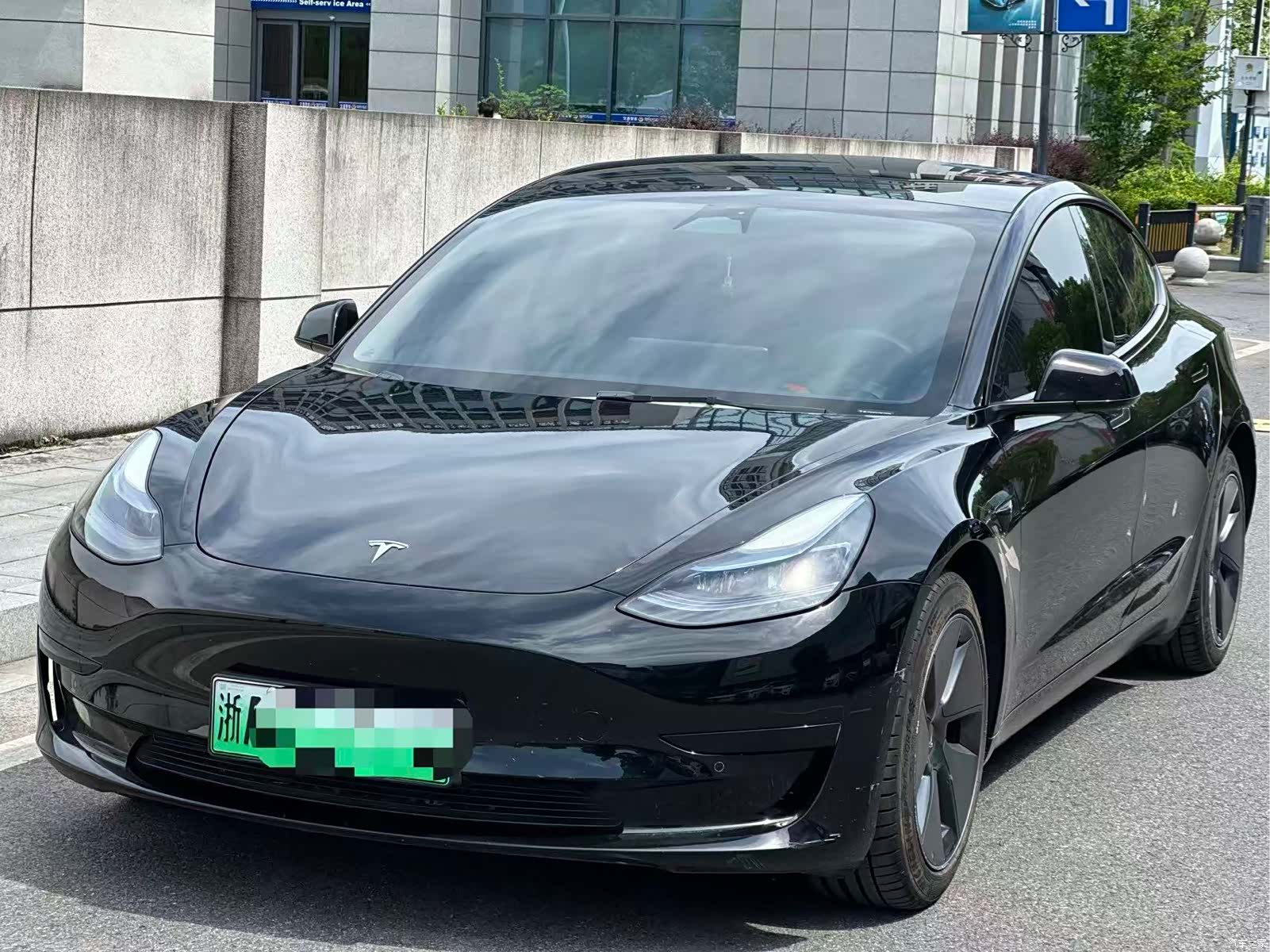 Tesla Model 3, 2023 2