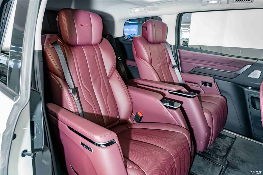 Buick Century, 2023 26