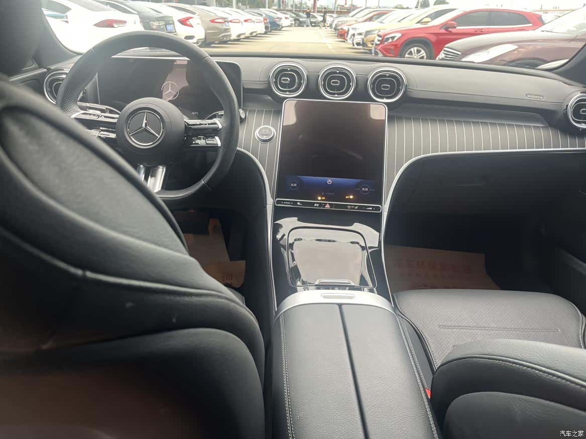 Mercedes-Benz C-Class, 2022 4