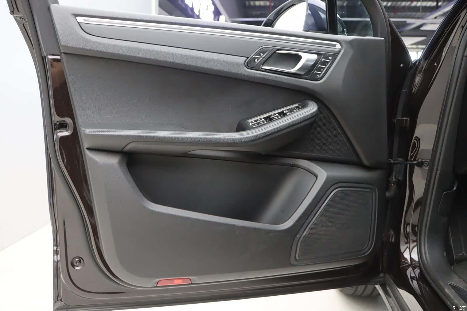 Porsche Macan, 2016 17