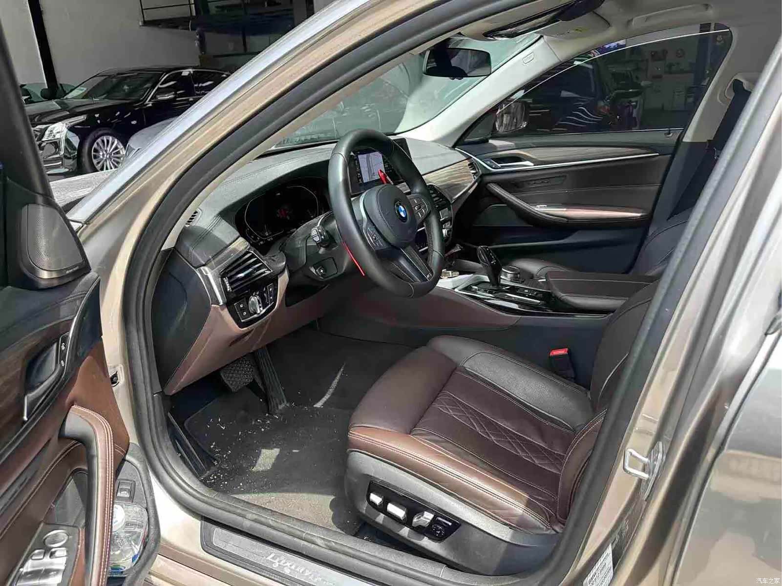BMW 5 Series, 2018 6