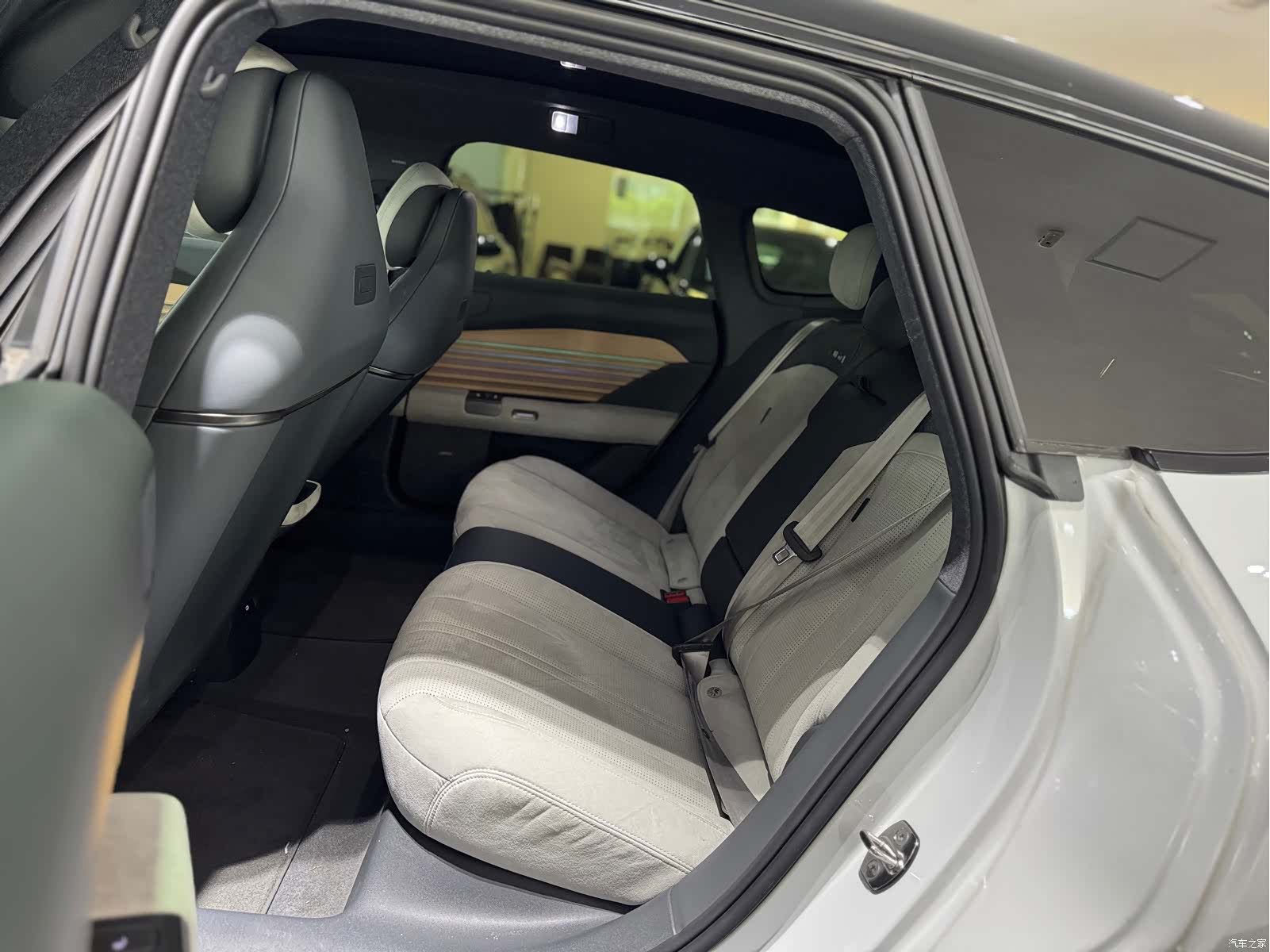 Audi TT, 2025 11