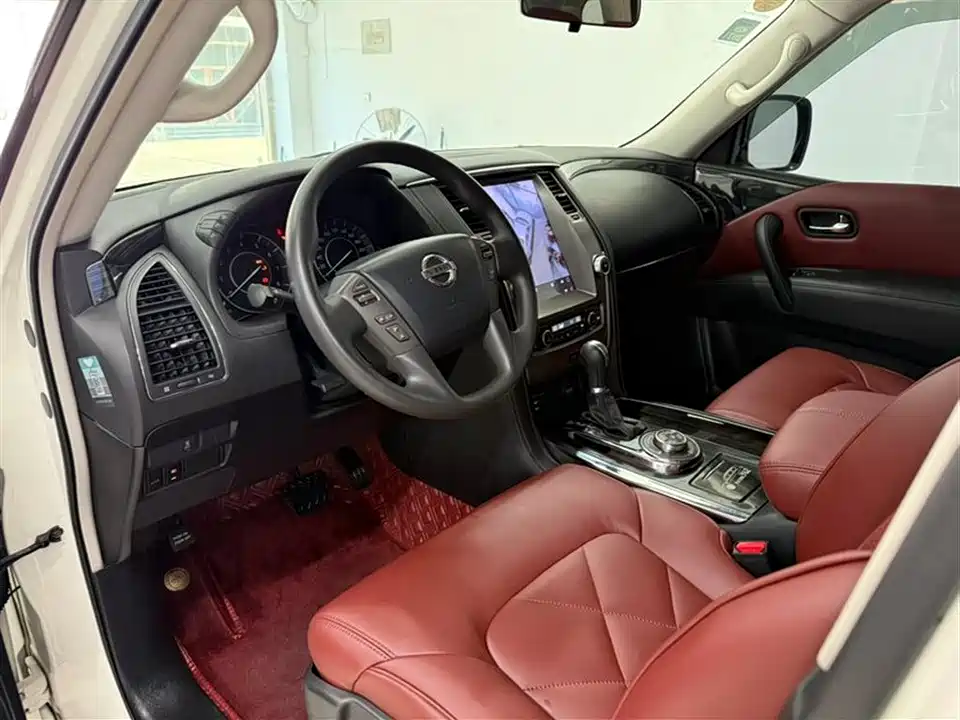Nissan Toure