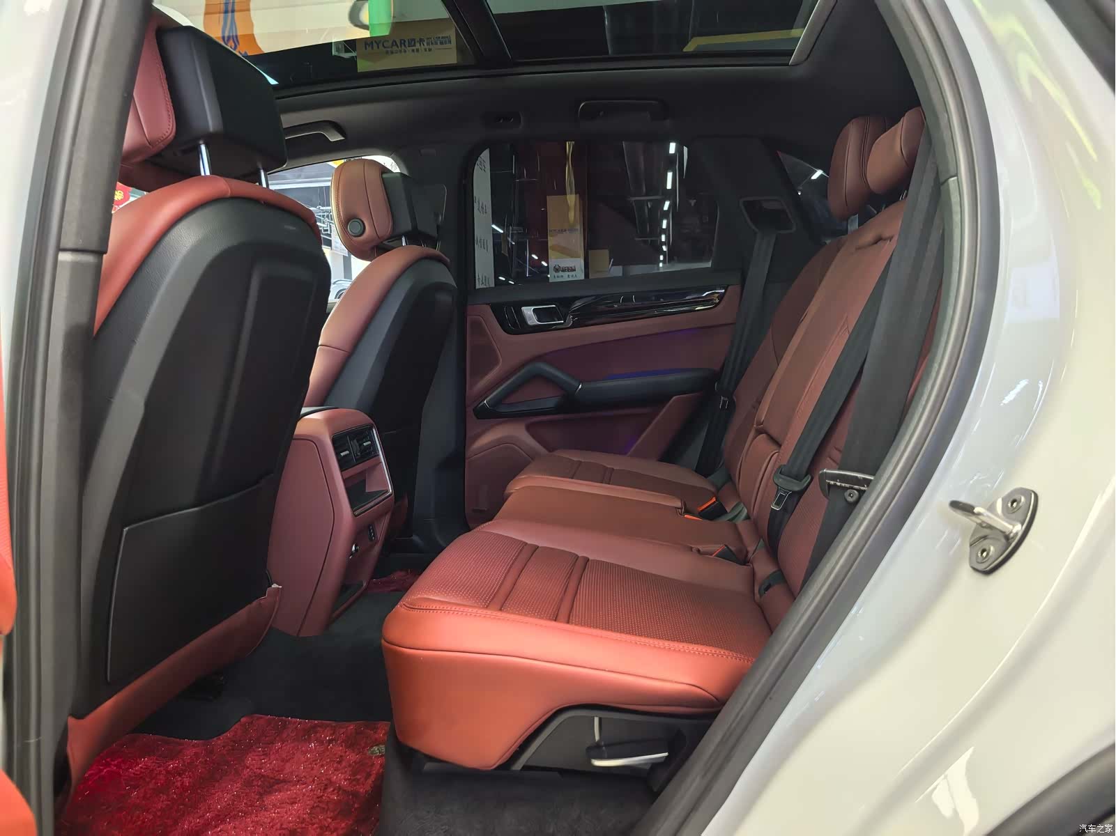 Porsche Cayenne, 2018 11