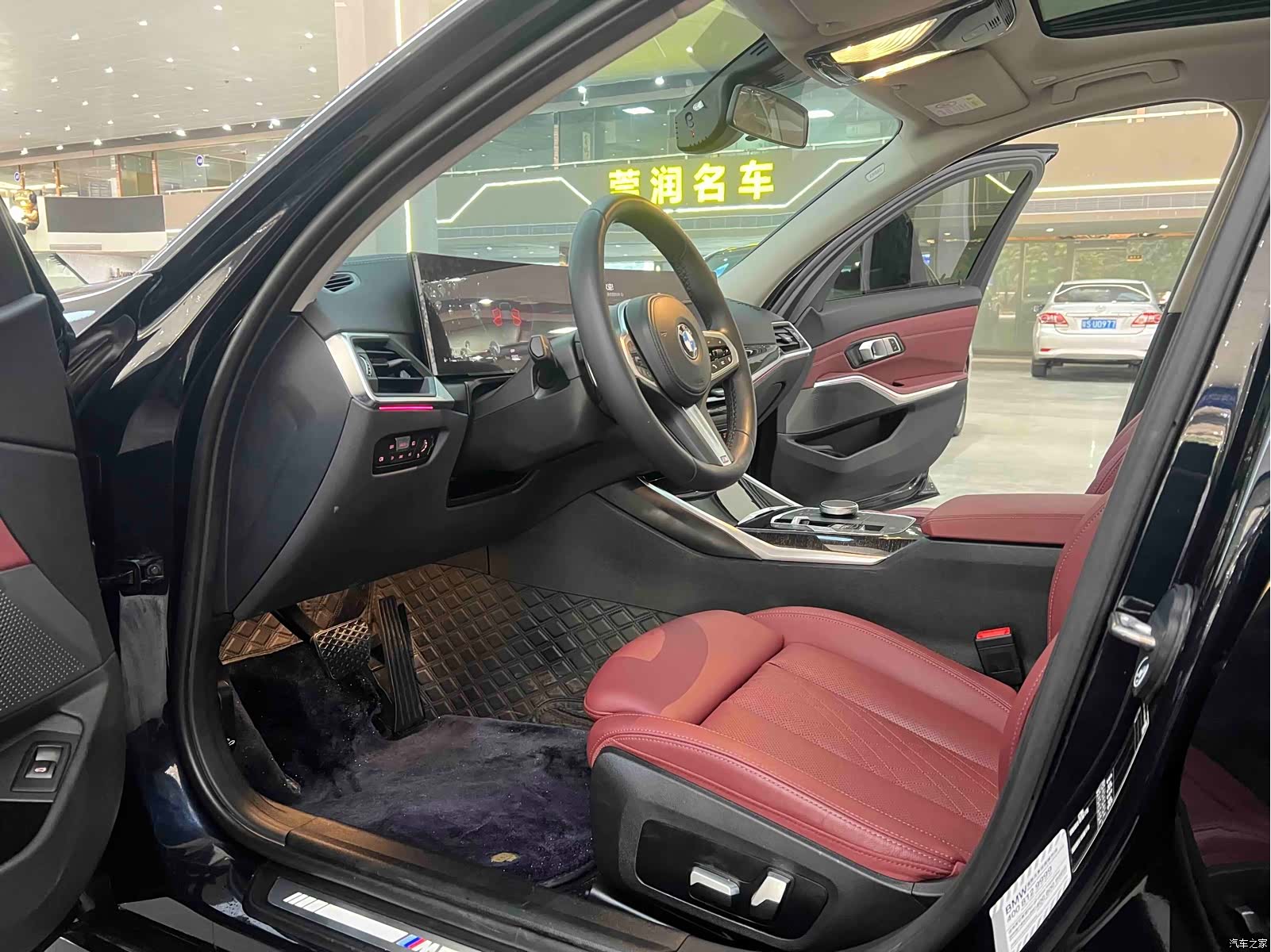 BMW 3 Series, 2023 7