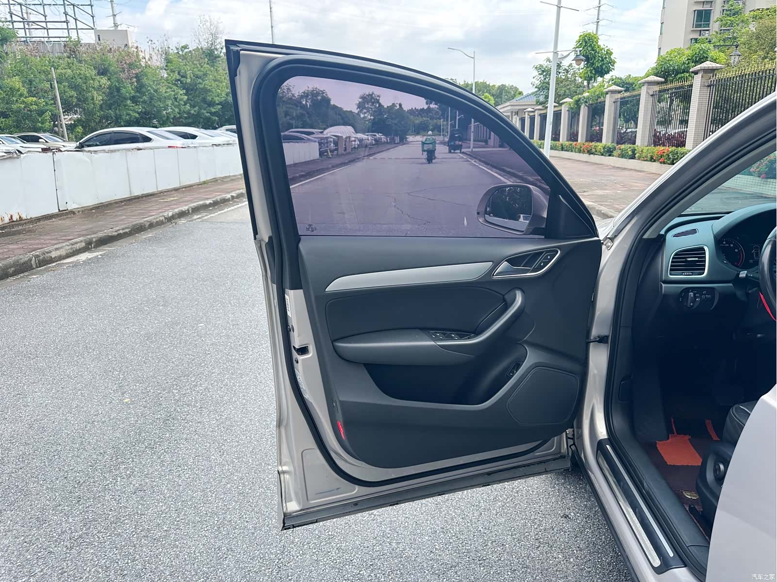 Audi Q3, 2017 10