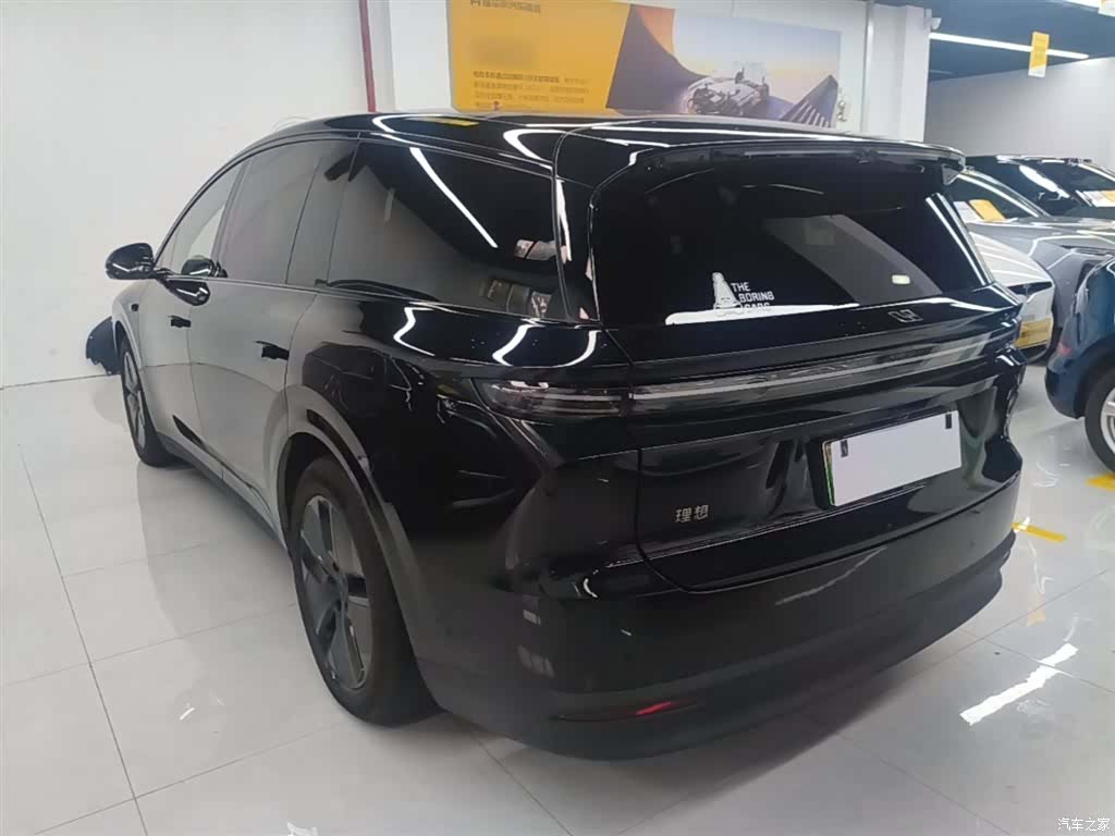 Li Auto i8, 2025 все фото