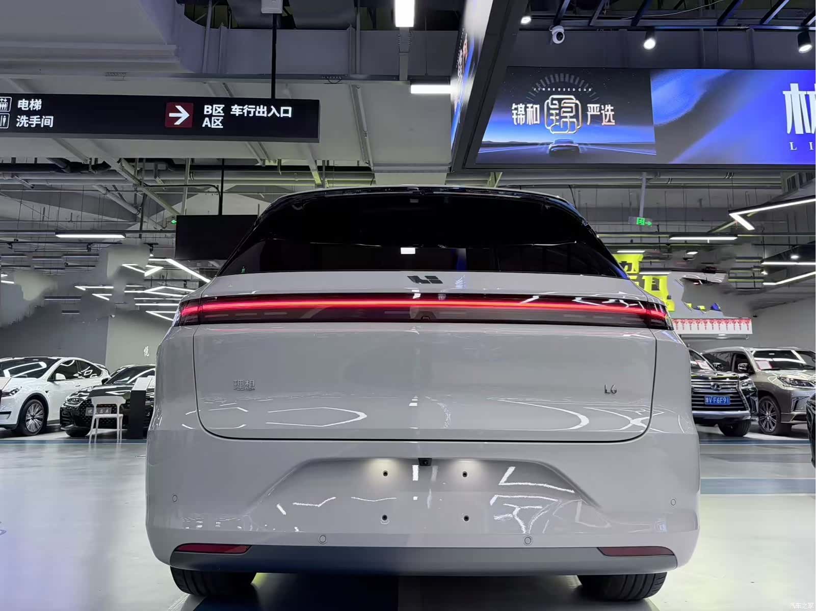 Li Auto L6, 2025 все фото