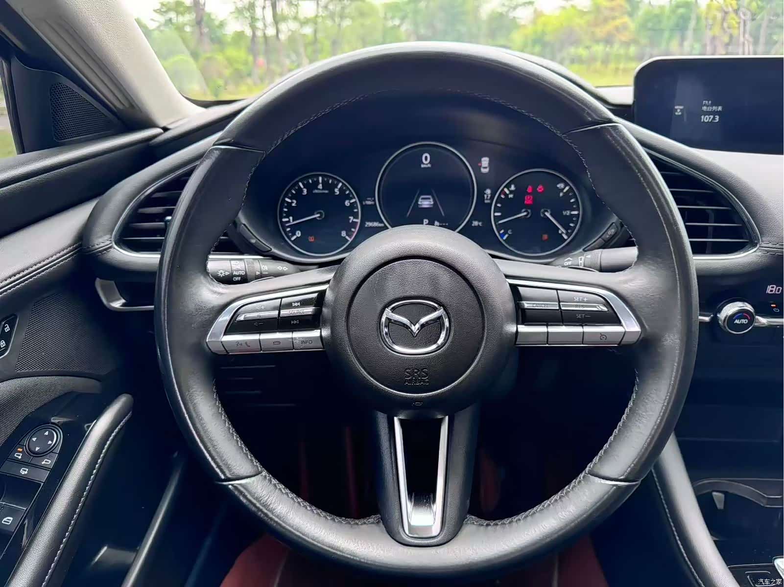Mazda Mazda3, 2023 14