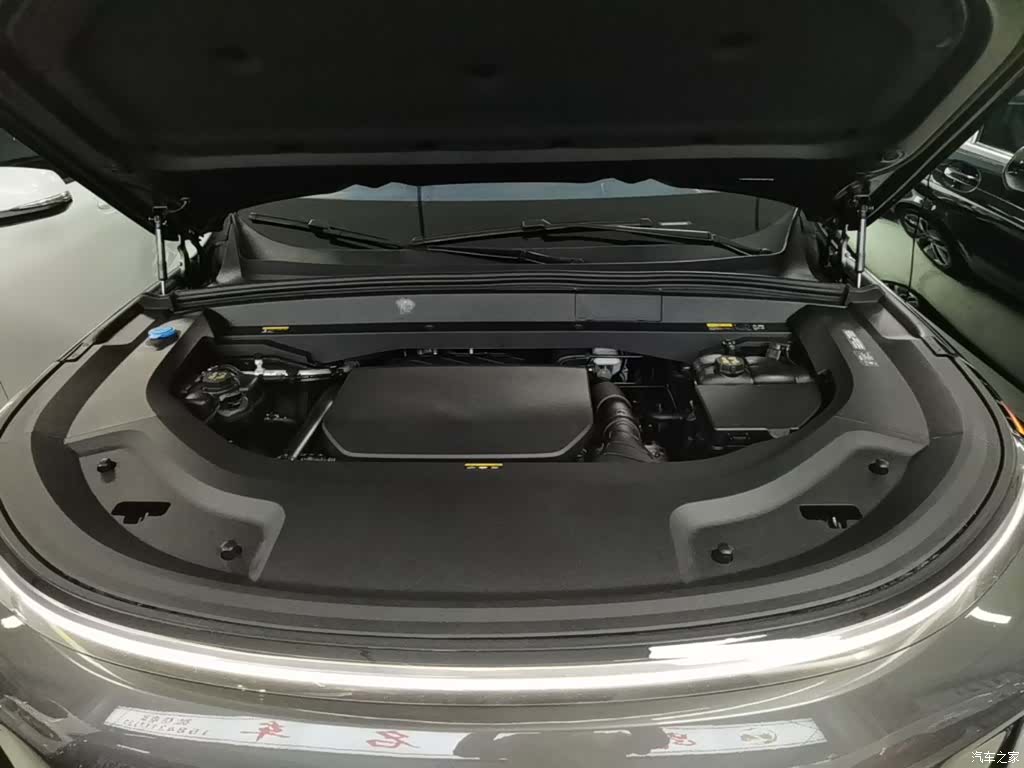 Li Auto L9, 2023 20