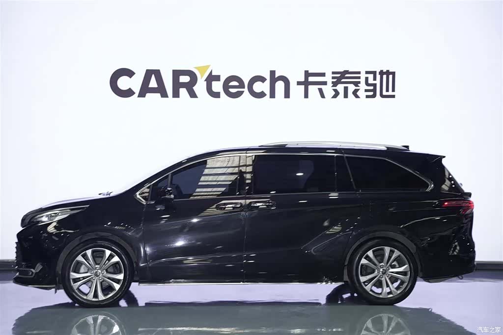 Toyota Sienna, 2024 6