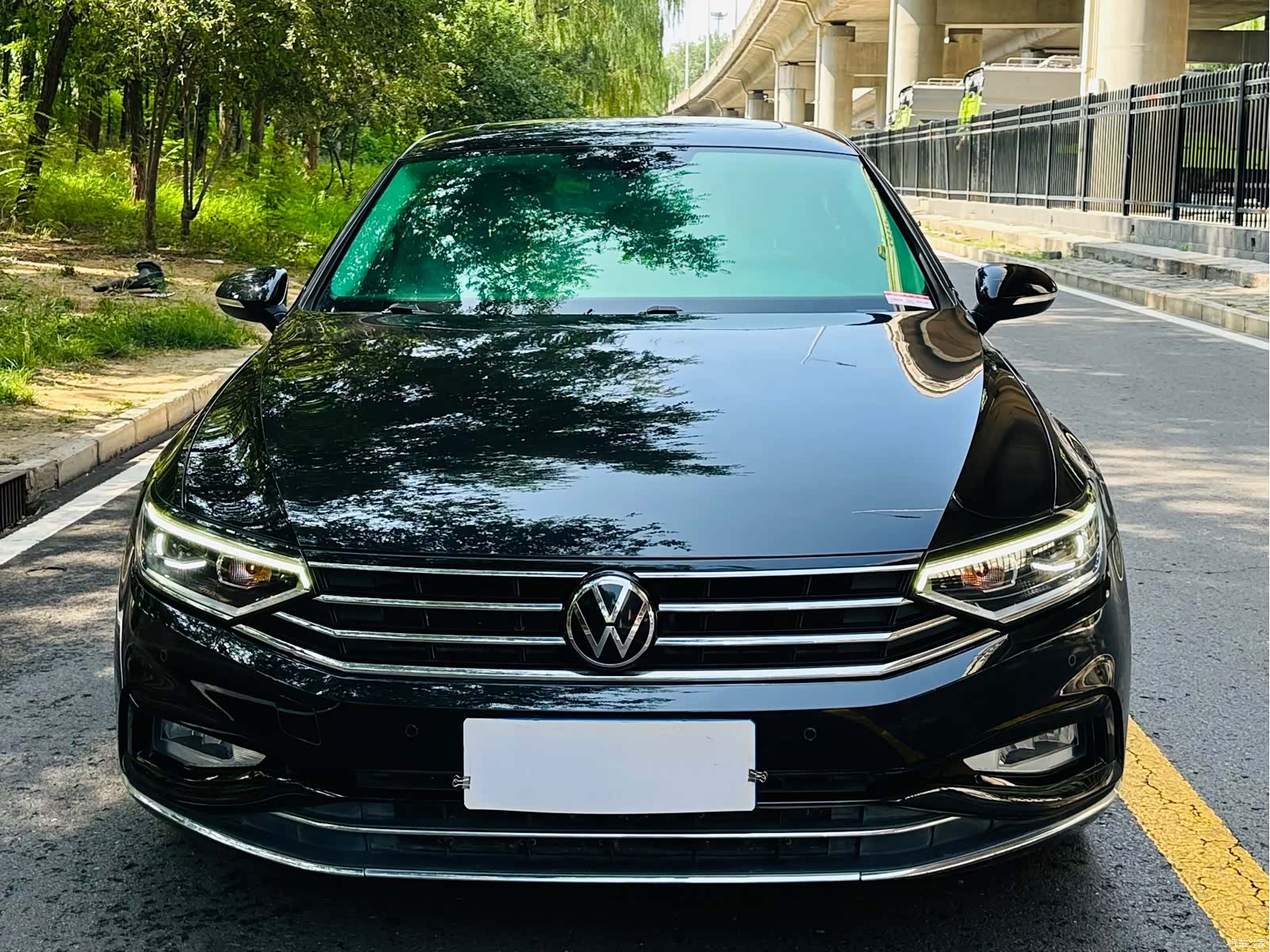 Volkswagen Magotan, 2021 2
