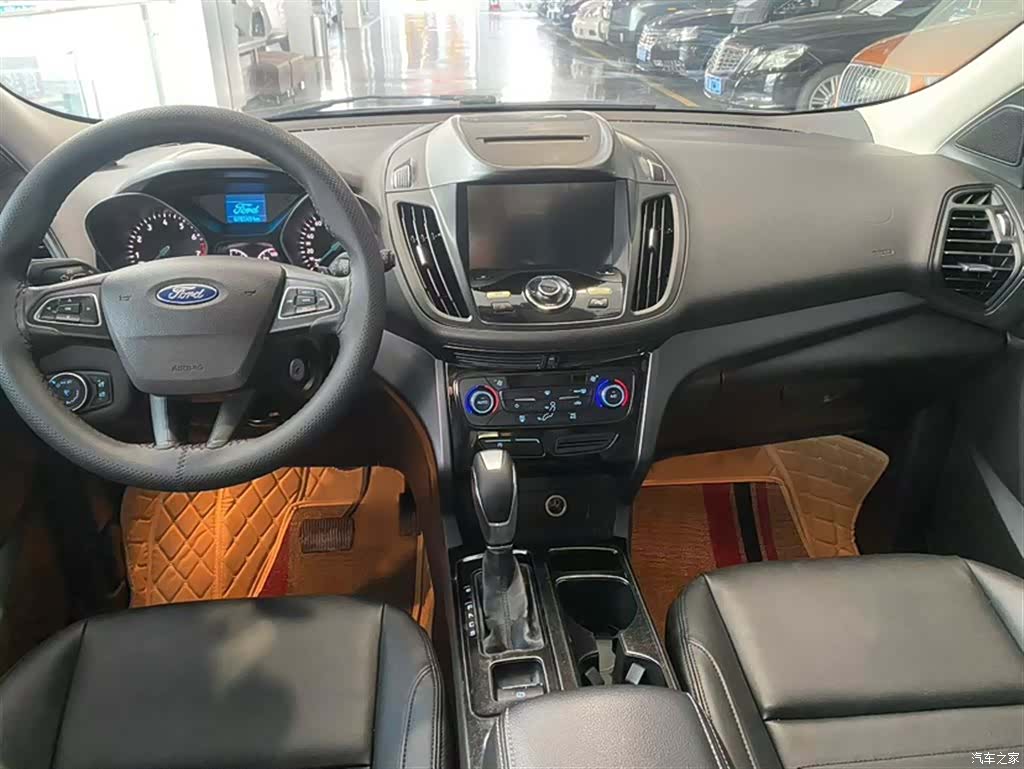 Ford Kuga, 2017 13
