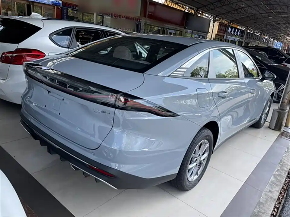 Geely Galaxy Galaxy L6