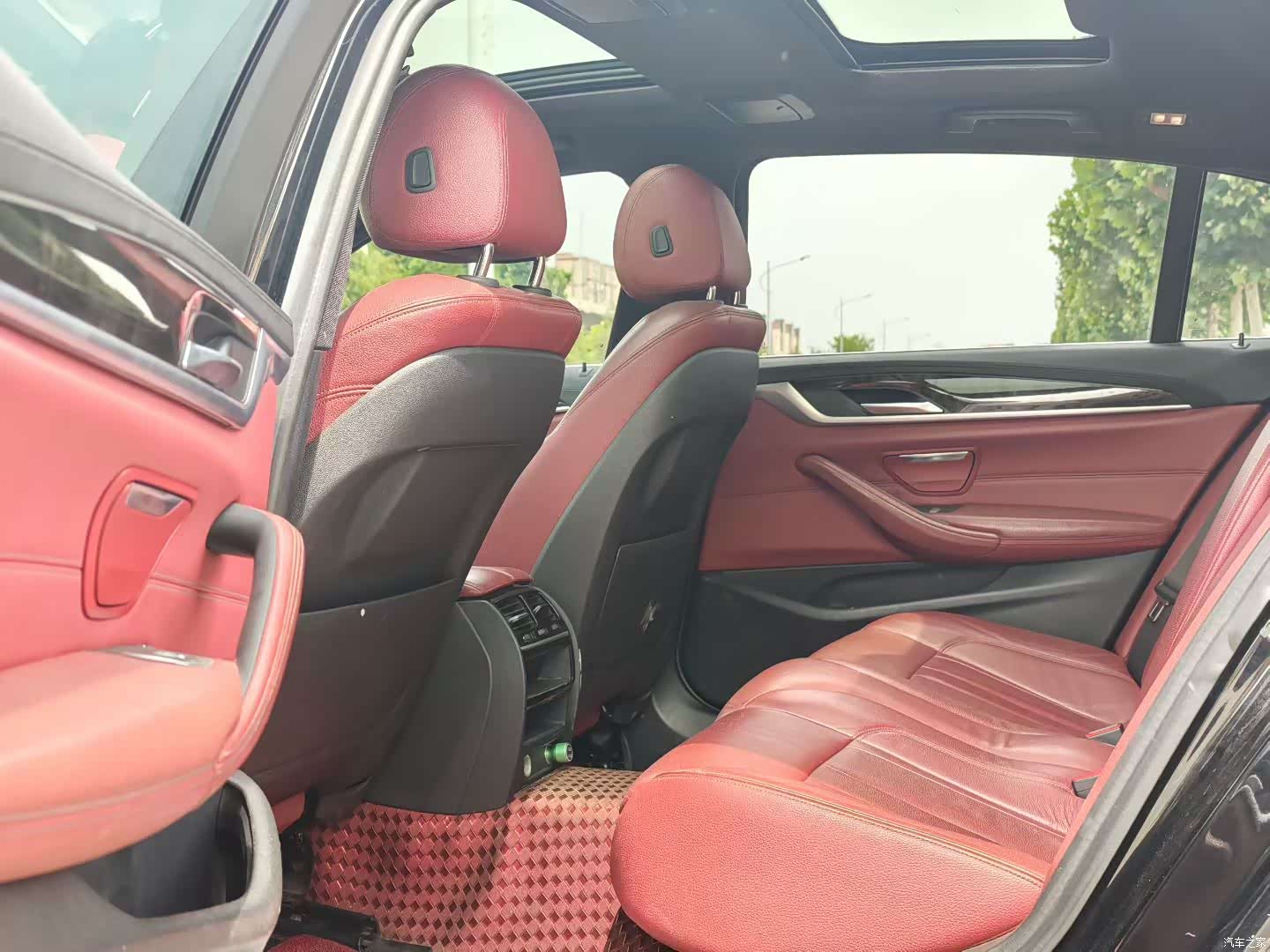 BMW 5 Series, 2018 6