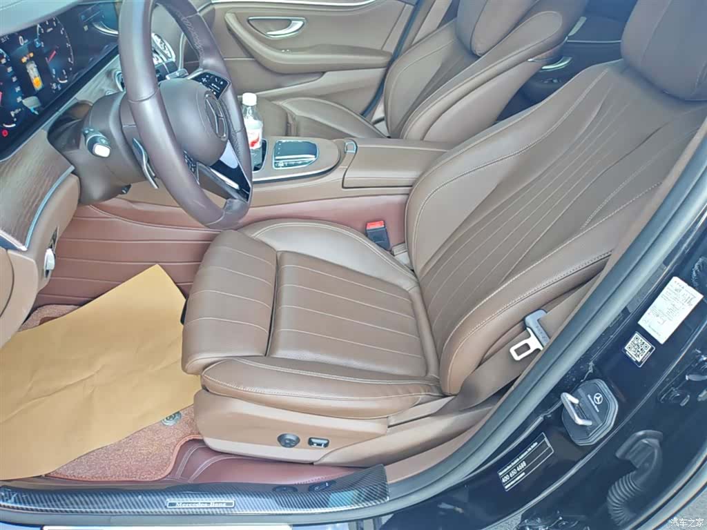 Mercedes-Benz E-Class, 2022 22
