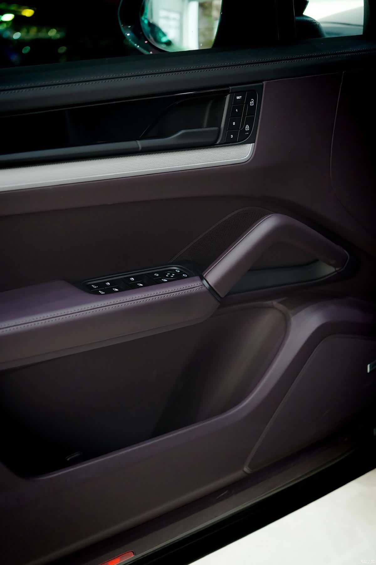 Porsche Cayenne, 2023 11