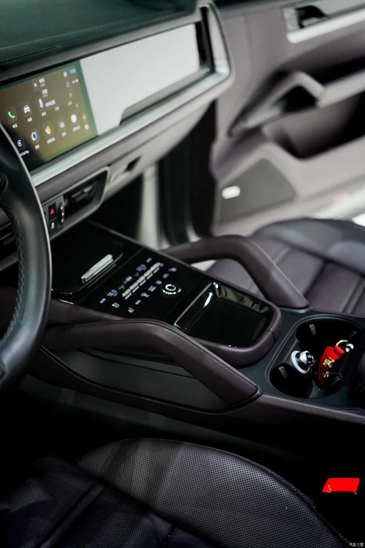 Porsche Cayenne, 2023 14