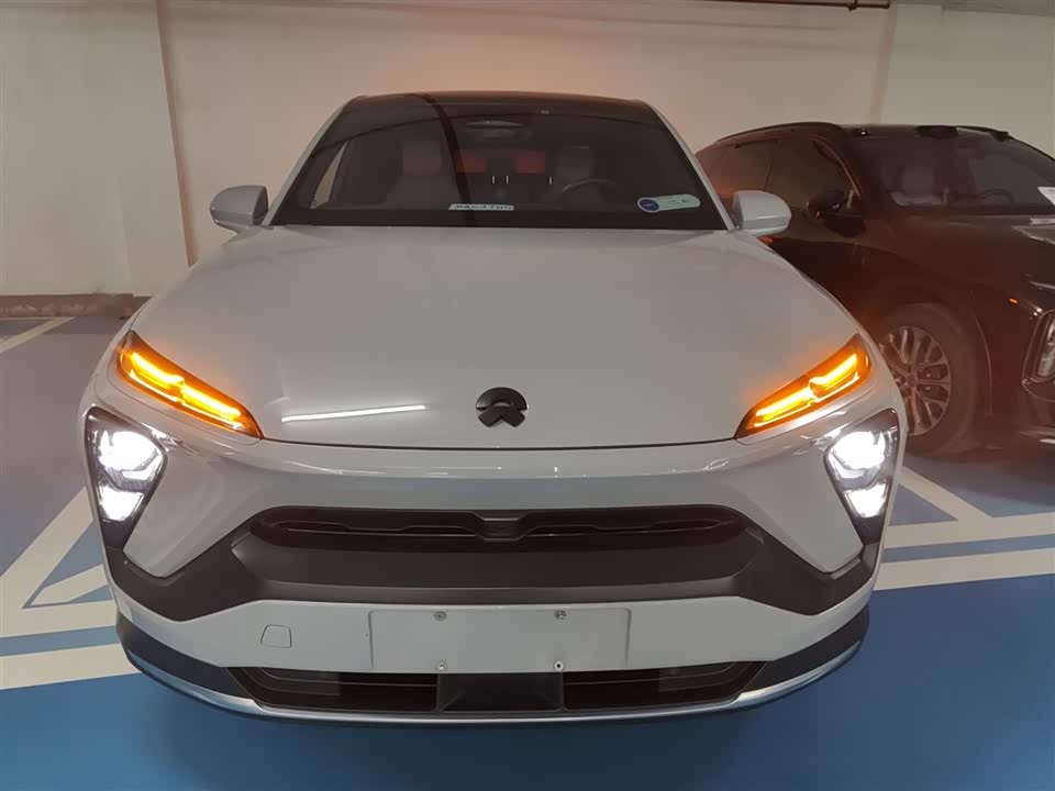 NIO EC6