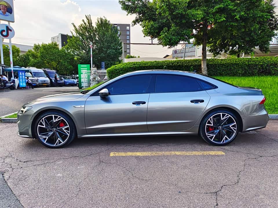 Audi A7L Audi A7L
