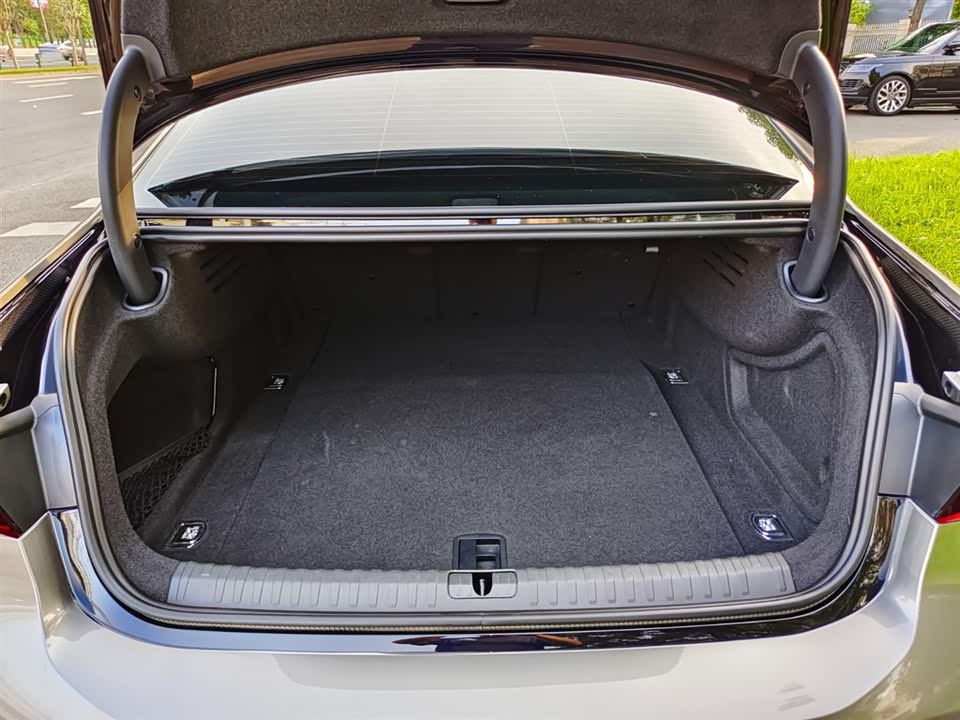 Audi A7L Audi A7L