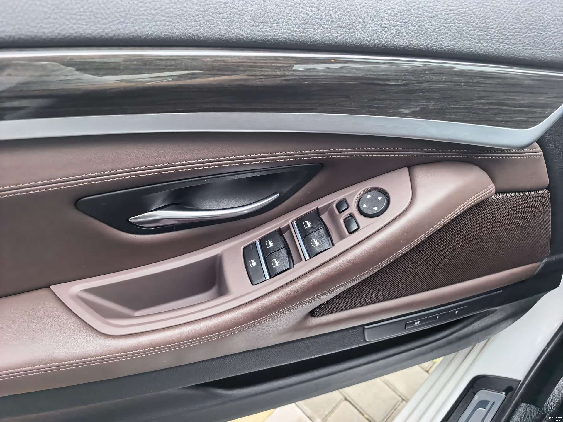 BMW 5 Series, 2016 13