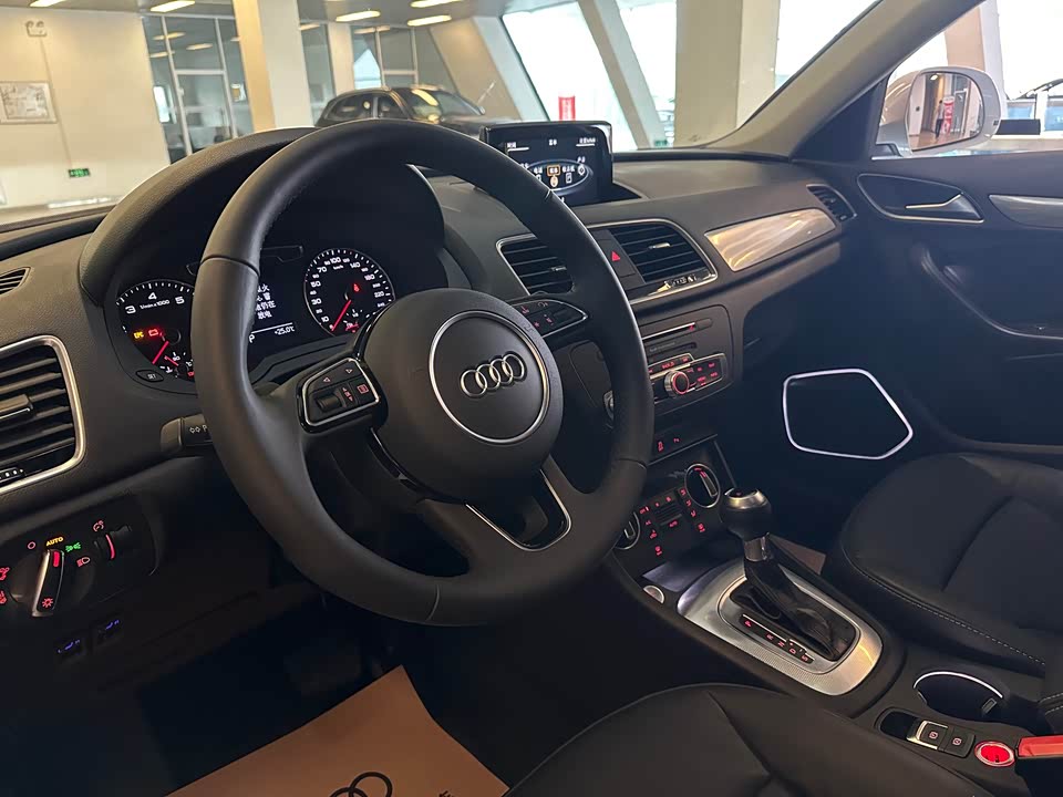 Audi Q3 Audi Q3
