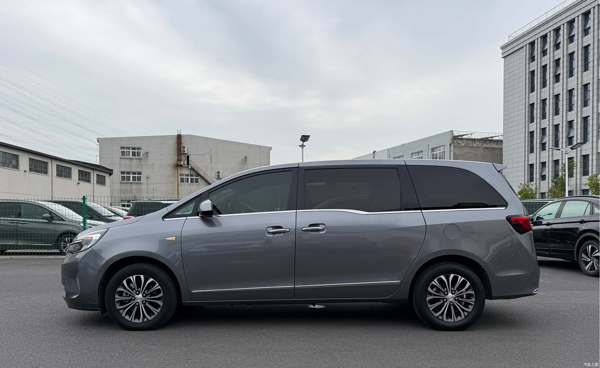 Buick GL8, 2021 21