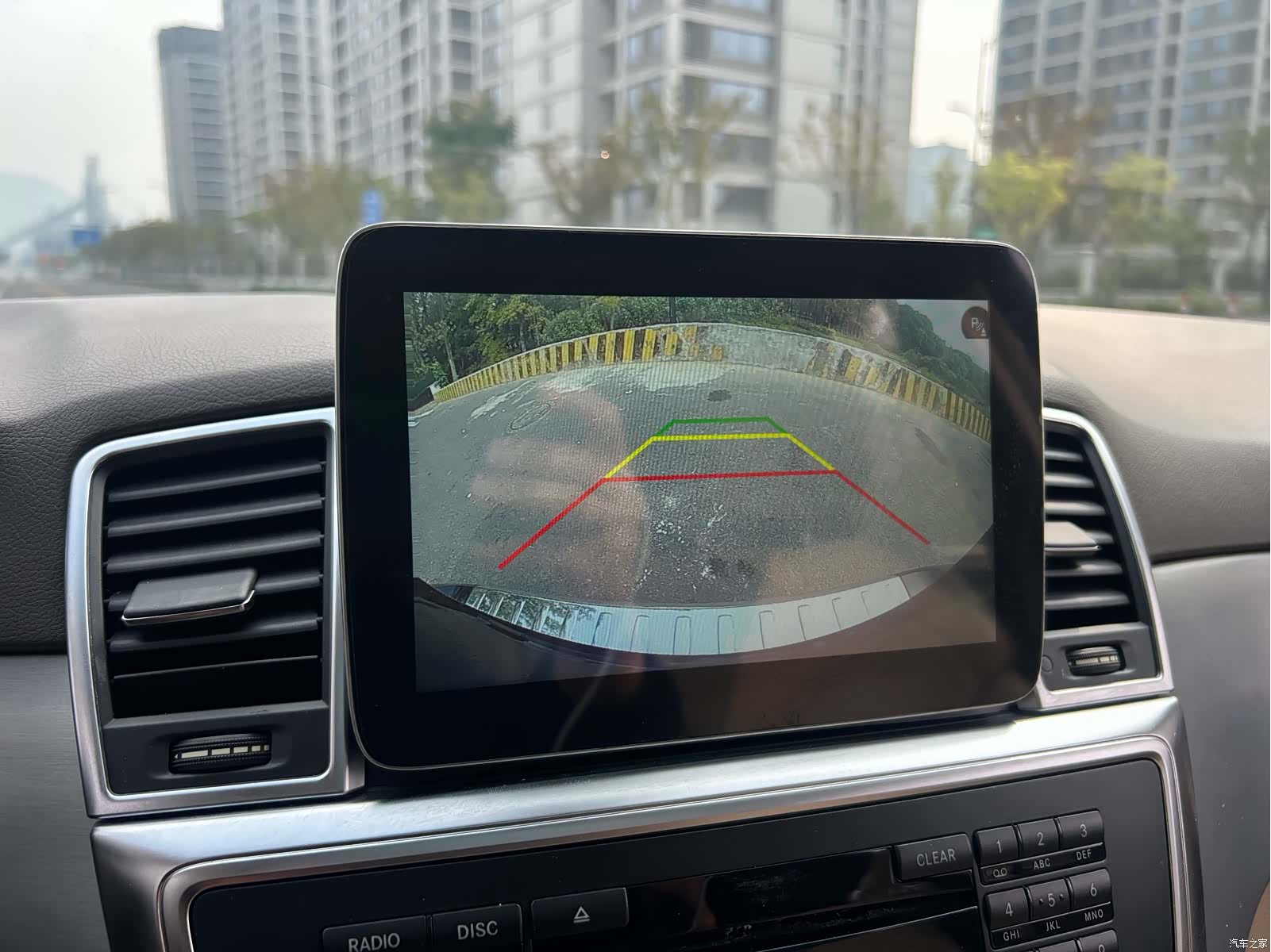 Mercedes-Benz M-Class, 2015 18