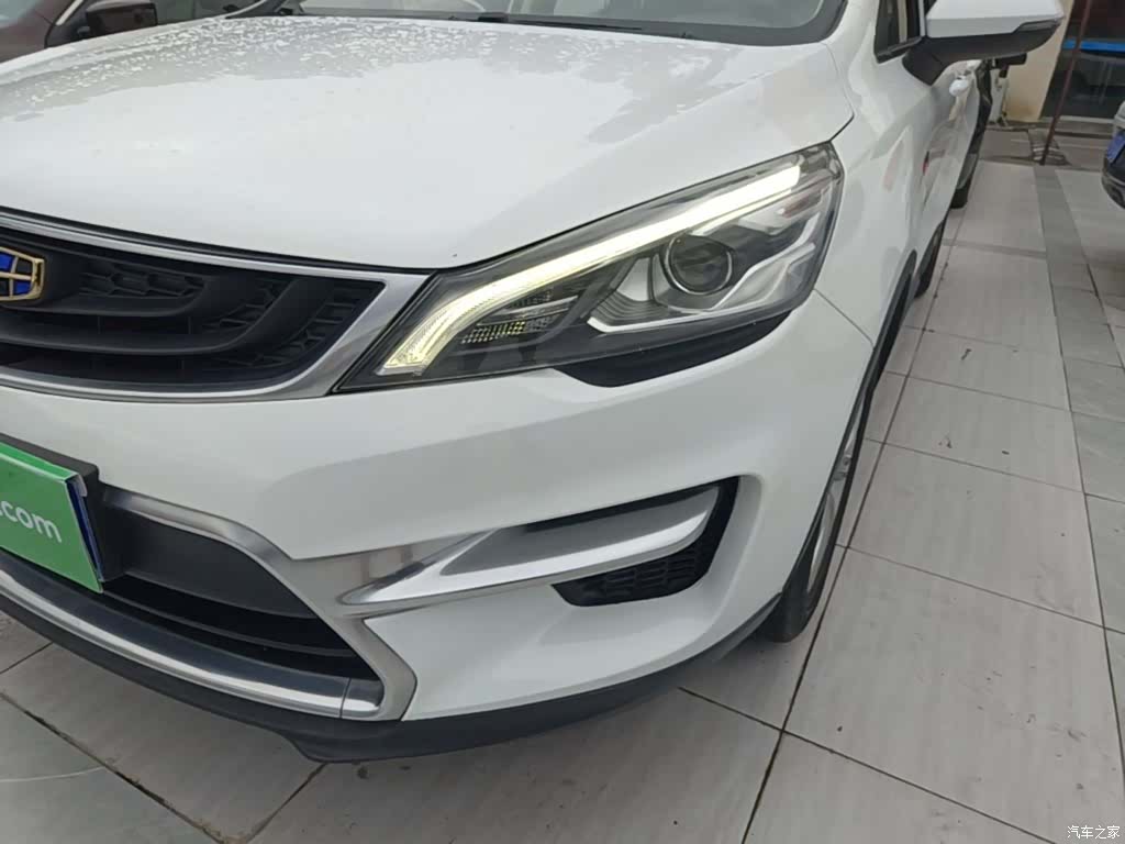 Geely Emgrand, 2017 24