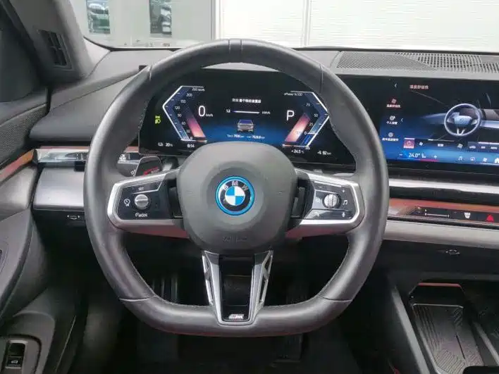 BMW i5 BMW i5