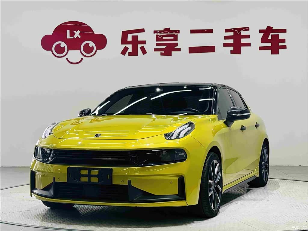 Lynk & Co 02
