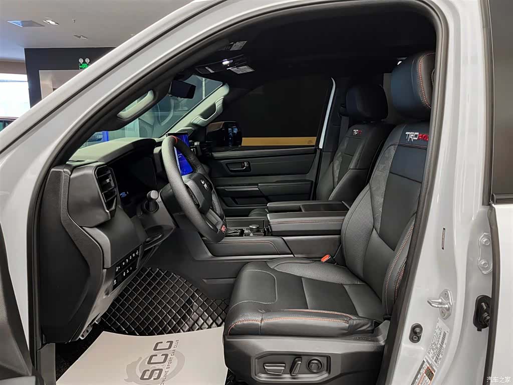Toyota Sequoia, 2024 7