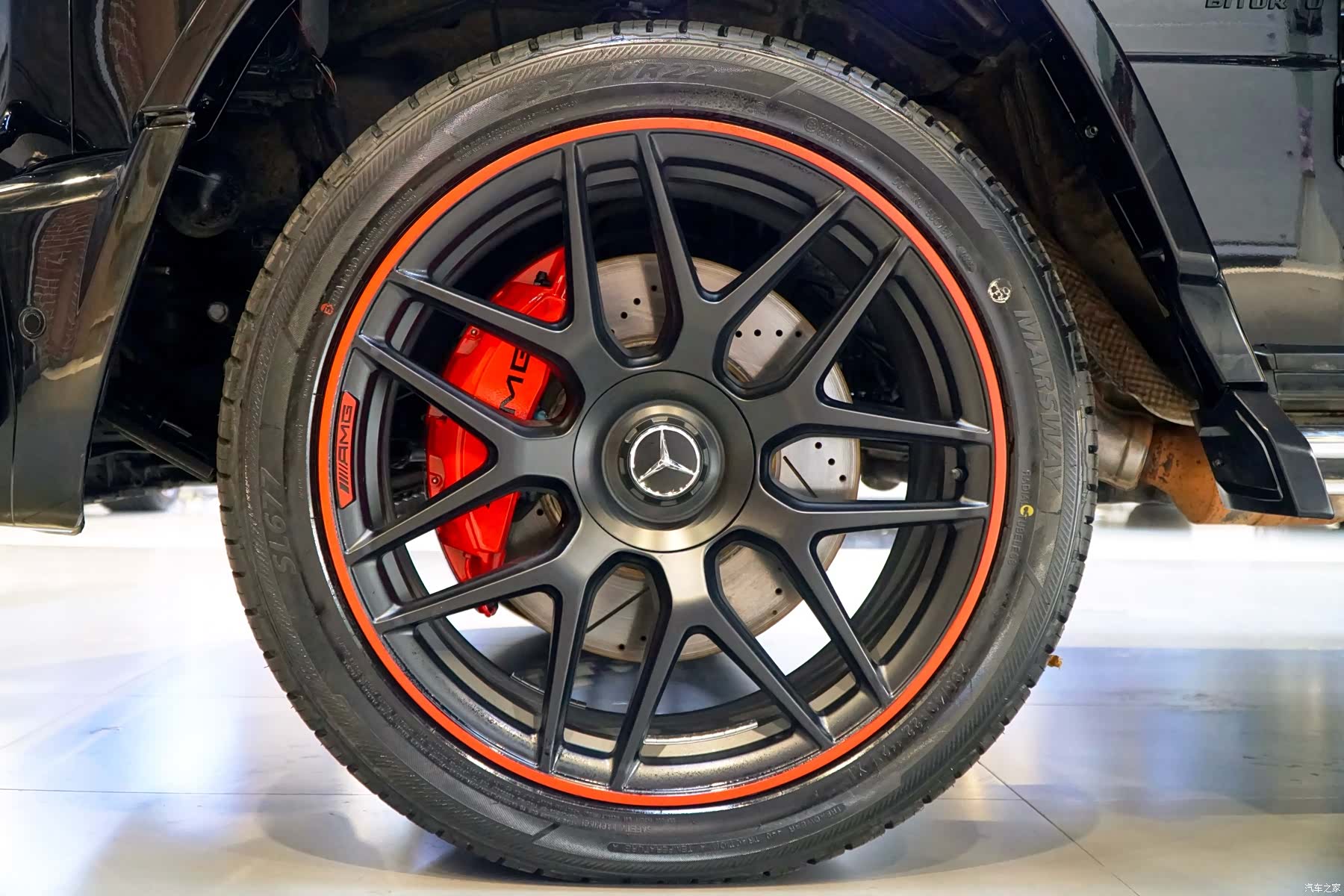 Mercedes-Benz G-Class, 2015 26