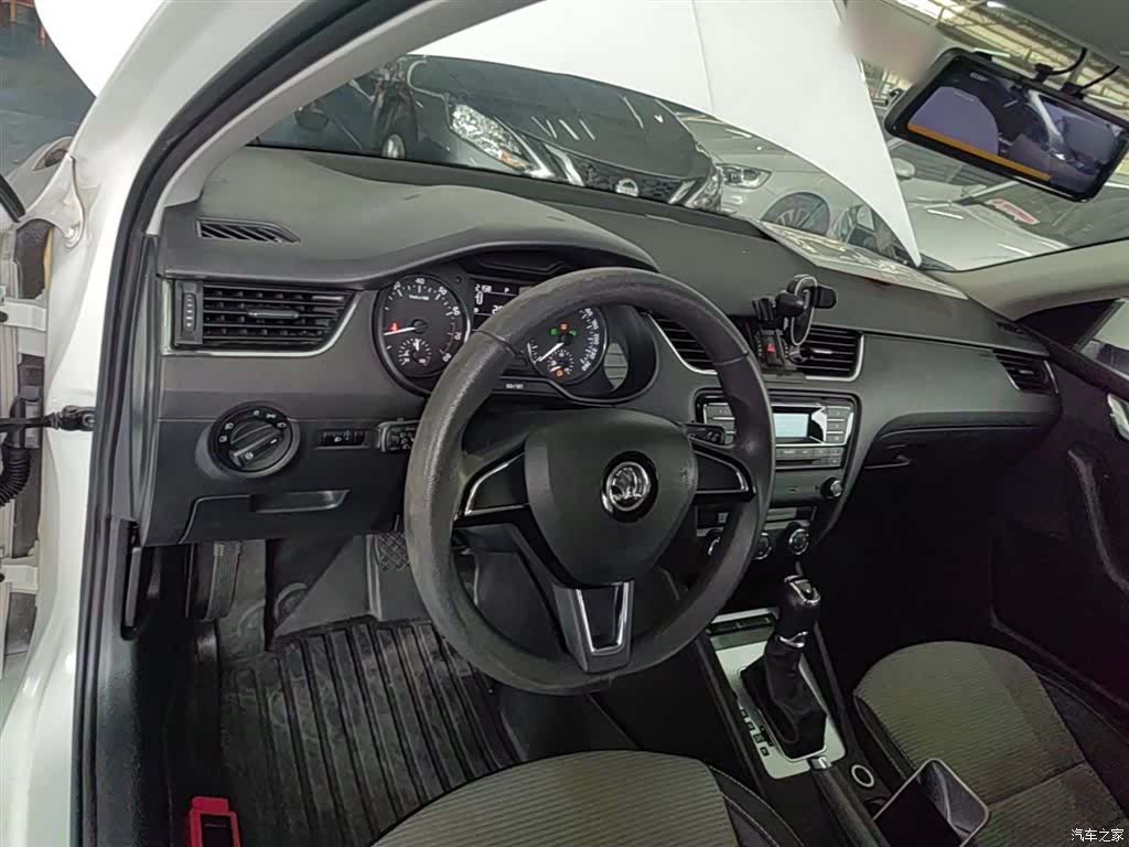 Skoda Octavia, 2016 10