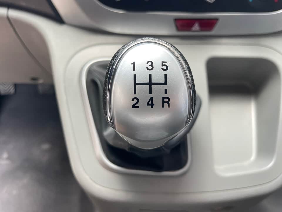 JAC Refine Ruifeng M3