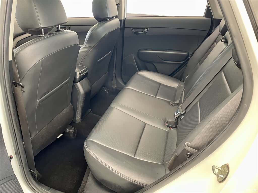 Kia KX3, 2017 7