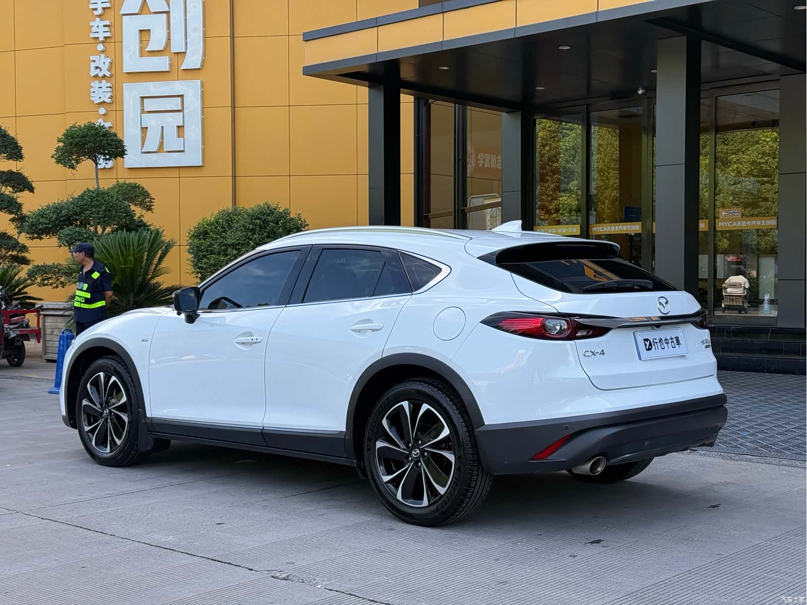 Mazda CX-4, 2021 4