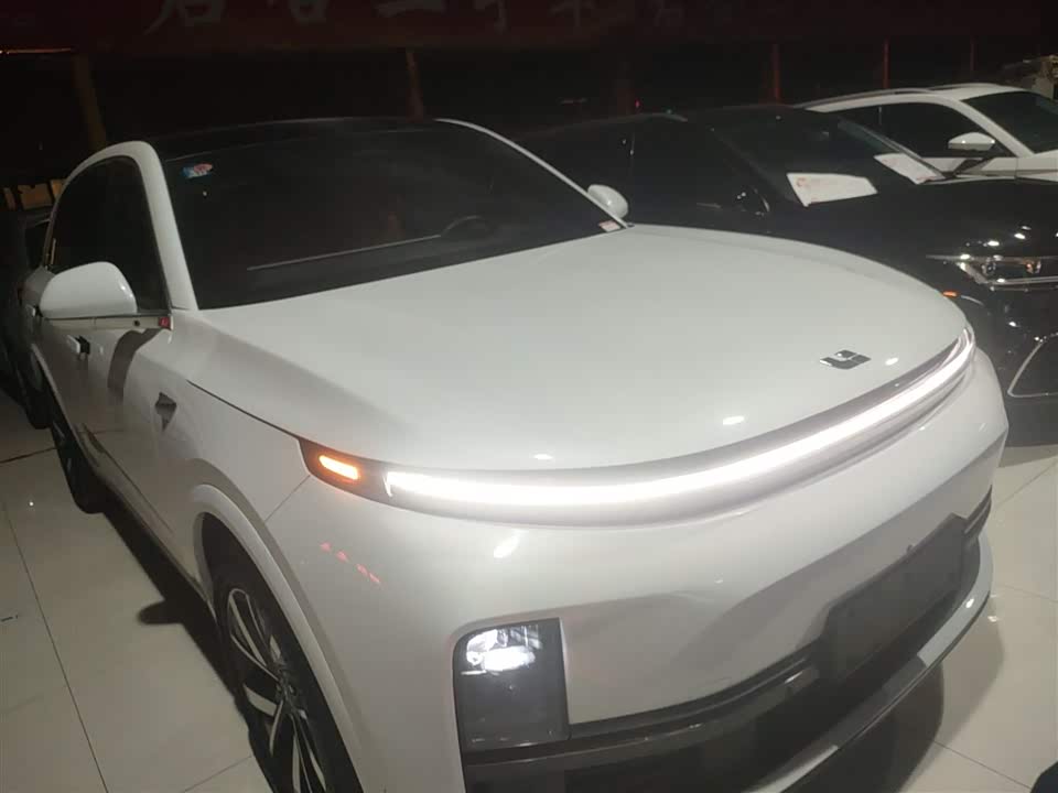 Li Auto Ideal L7