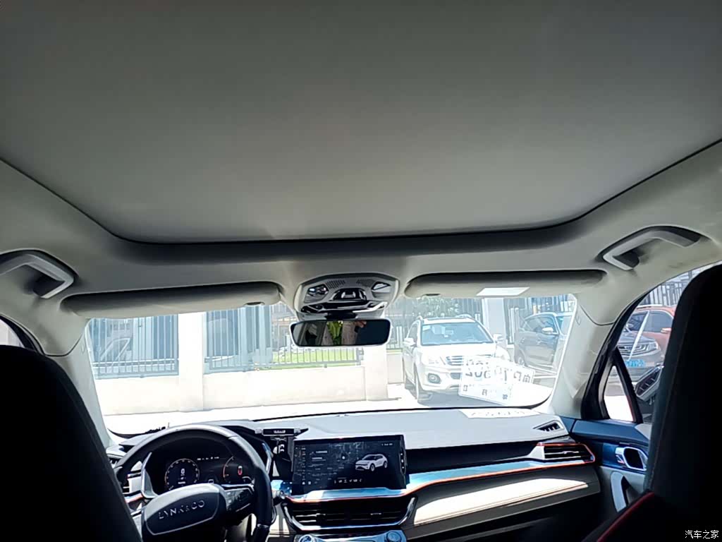 Lynk & Co 02, 2021 18