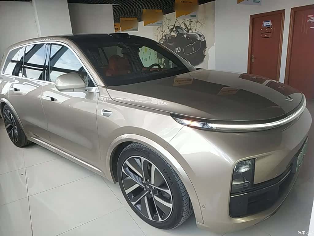 Li Auto L9, 2022 4